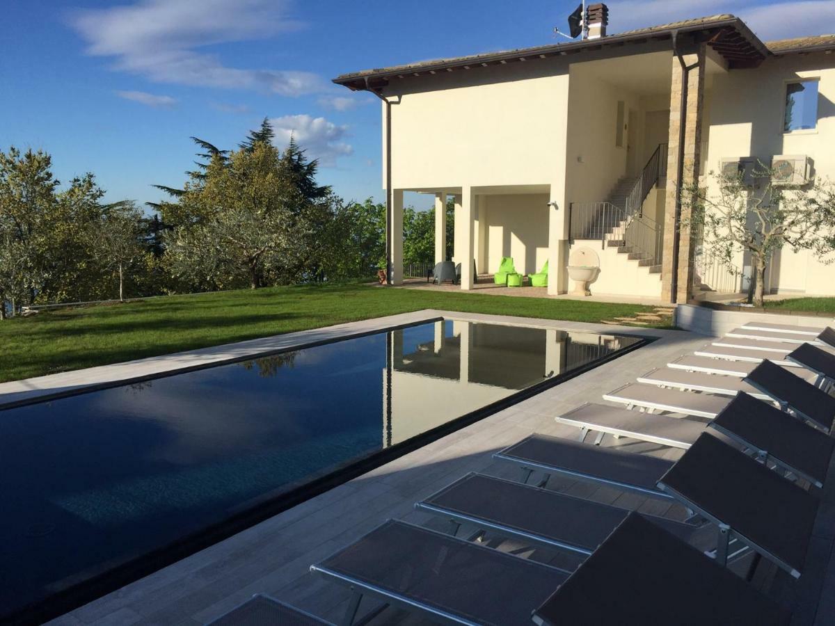Verdeulivo Relax Home - Ruculi Hospitality Tignale Exterior photo